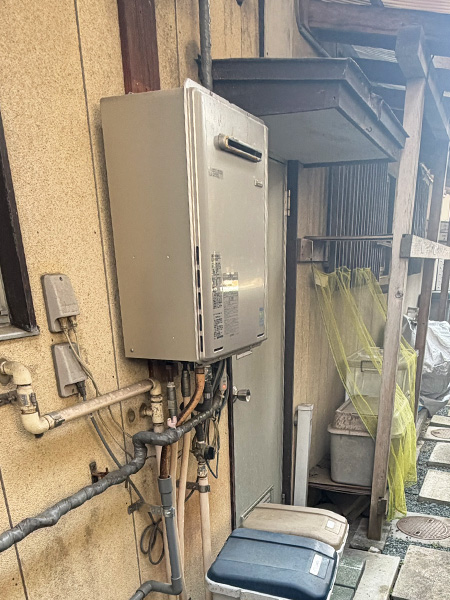 仮設給湯器設置前