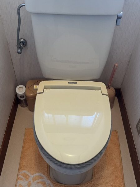 トイレ交換前の写真